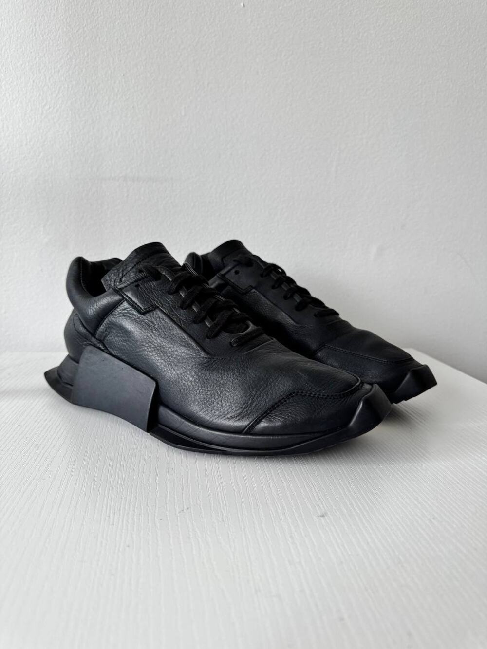 Adidas Rick Owens Level Runner Low 2 / Black Leather Sneakers